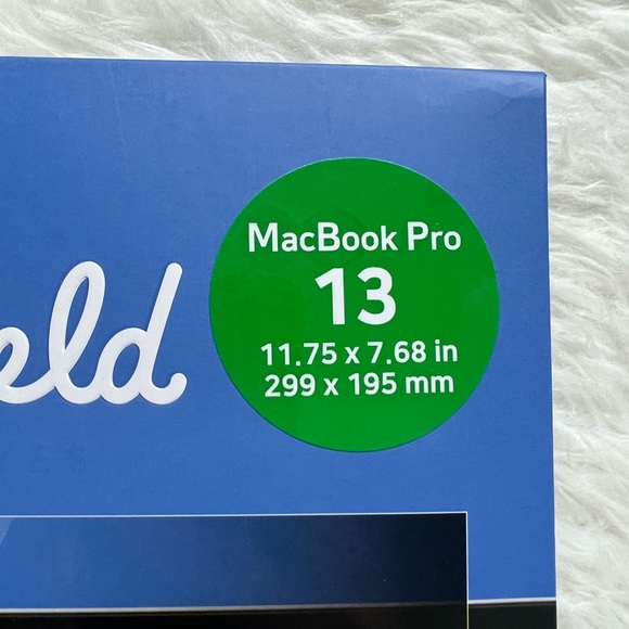 NIB Ocushield Blue Light & Privacy Shield for 13in MacBook Pro - Picture 3 of 5